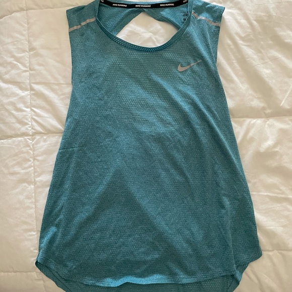 Nike Tops - Nike Tank Top